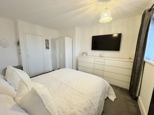 Photo 4- click for photo gallery